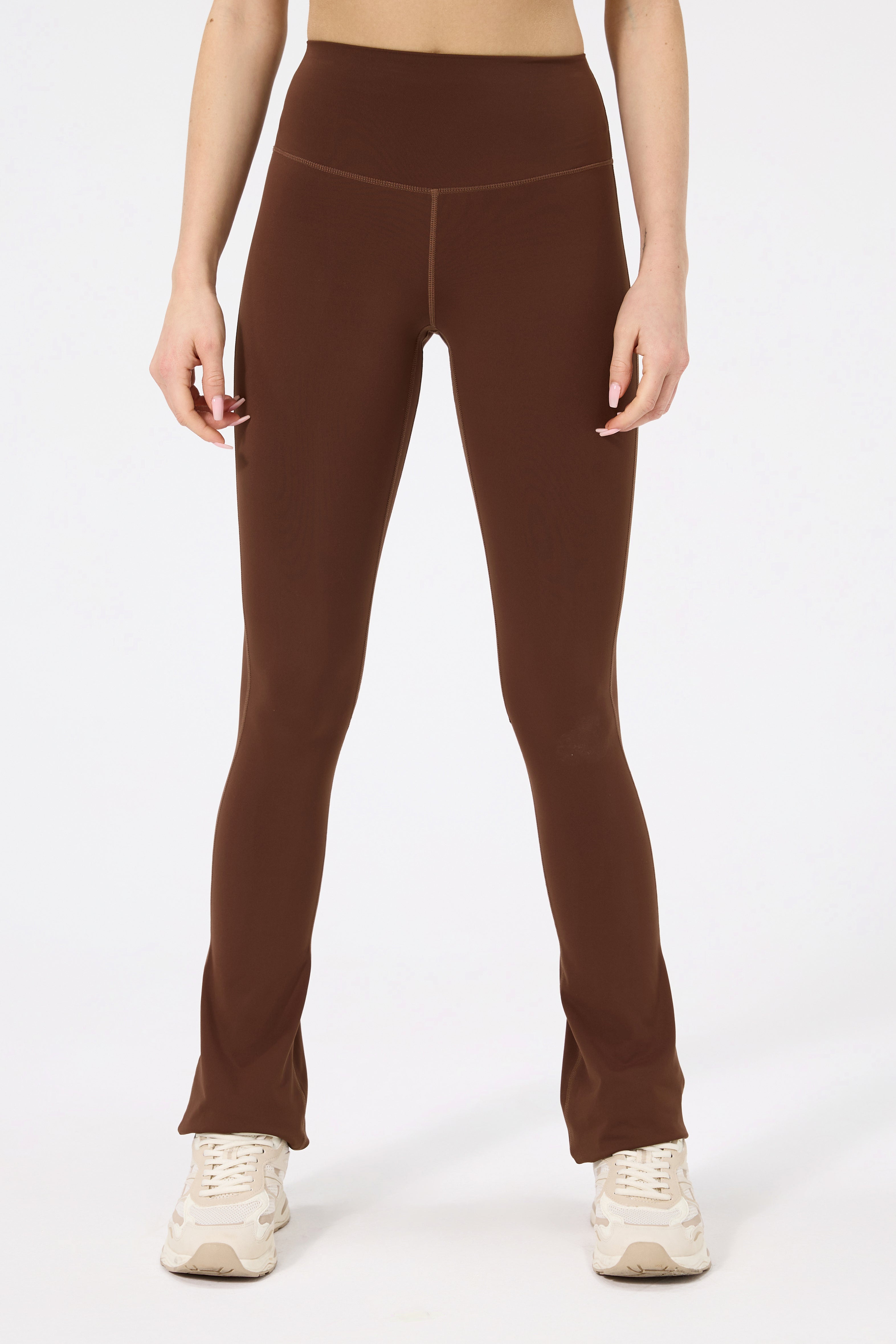 טייץ מתרחב בגזרה גבוהה